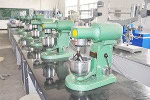 實(shí)驗(yàn)室攪拌設(shè)備的保養(yǎng)